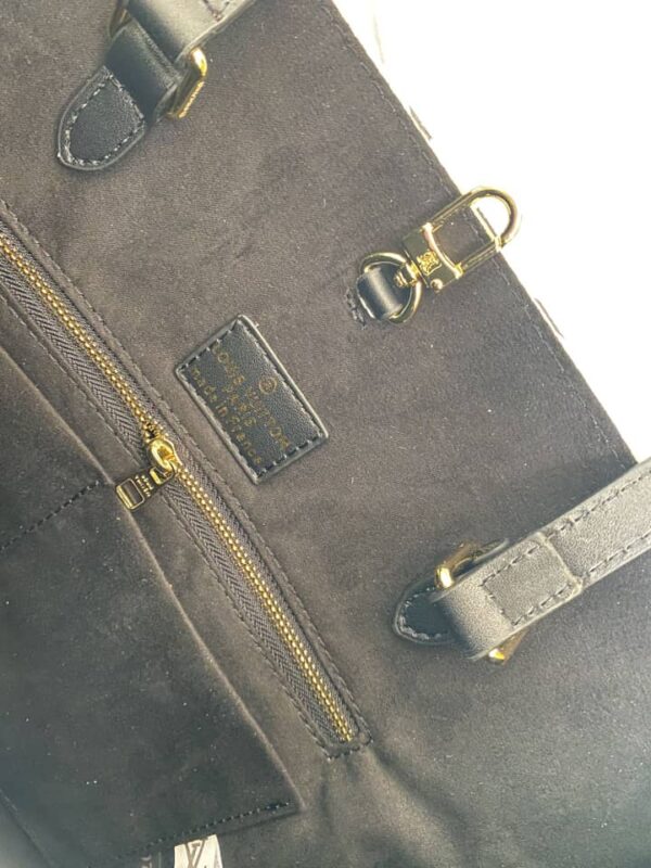 LOUIS VUITTON ONTHEGO MM 35CM WHITE M46016 - Image 4
