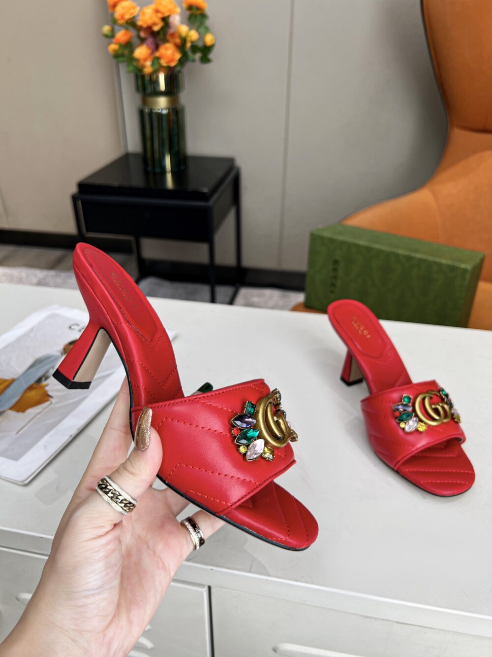 GUCCI WOMEN'S FLOWER DOUBLE G SLIDE SANDAL WINE RED - Image 3