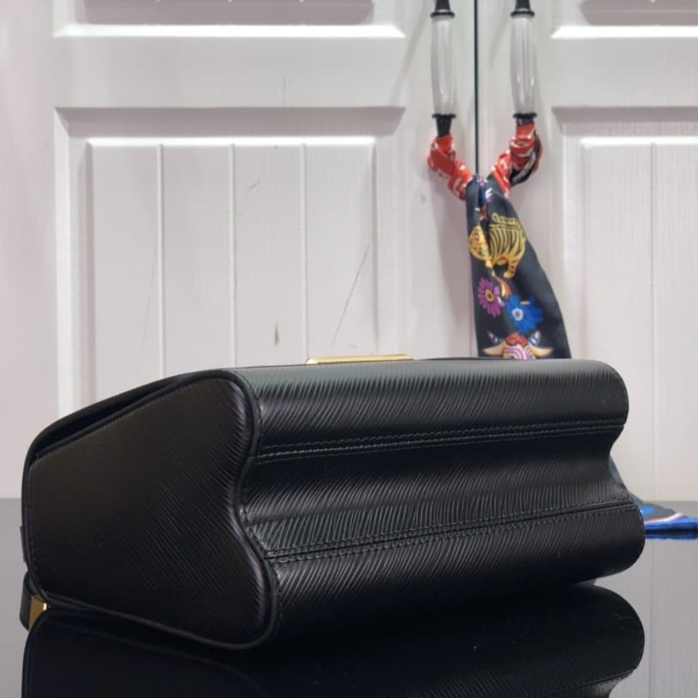 LOUIS VUITTON TWIST PM EPI BLACK 19CM M59402 - Image 5
