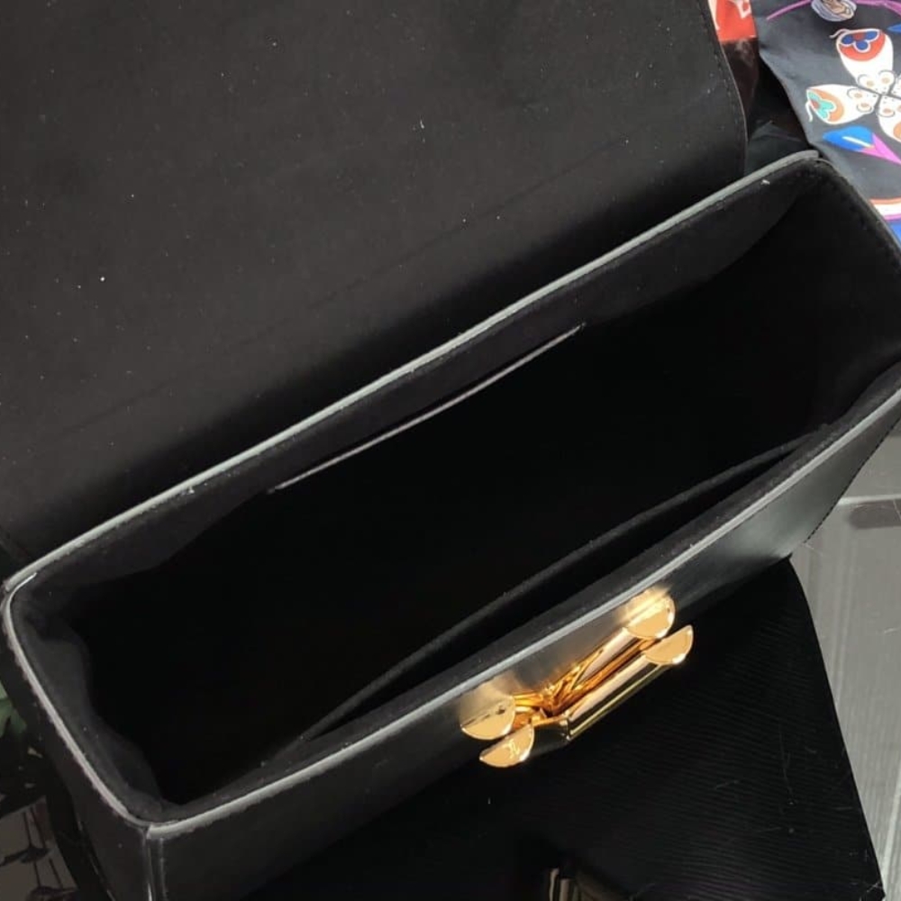 LOUIS VUITTON TWIST PM EPI BLACK 19CM M59402 - Image 10