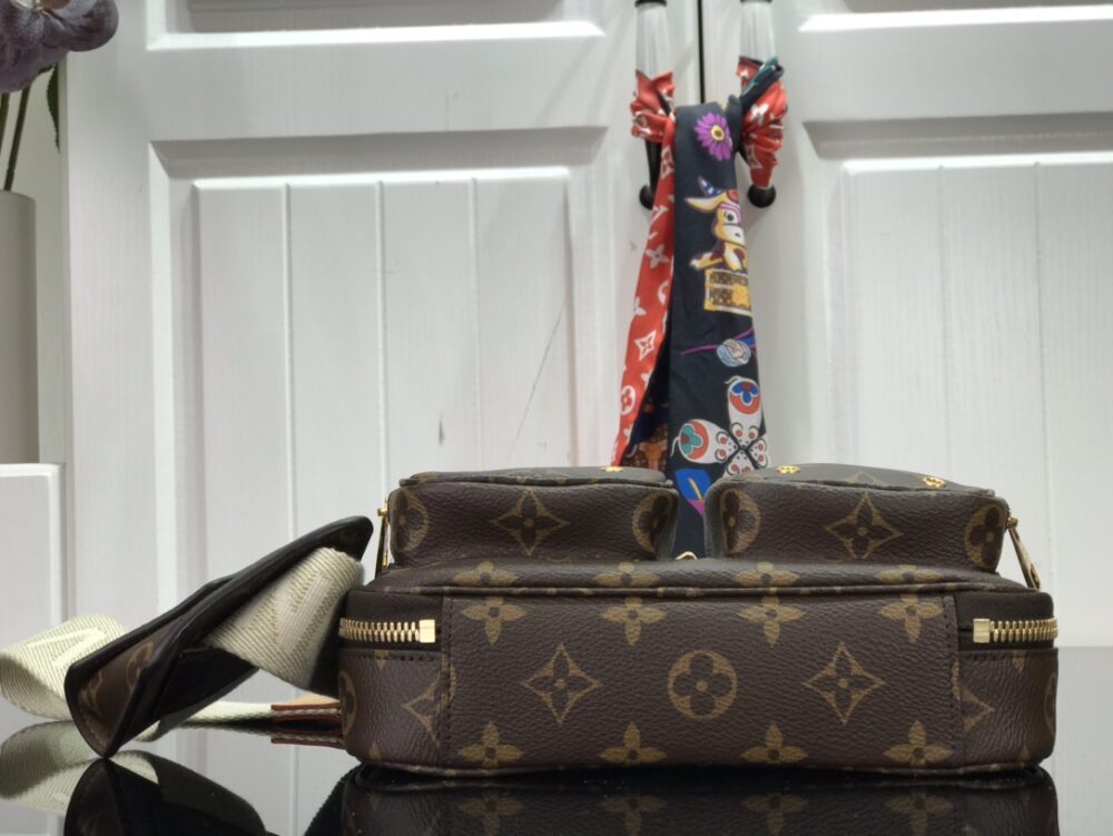 LOUIS VUITTON UTILITY CROSSBODY BAG BROWN 18CM M80446 - Image 4
