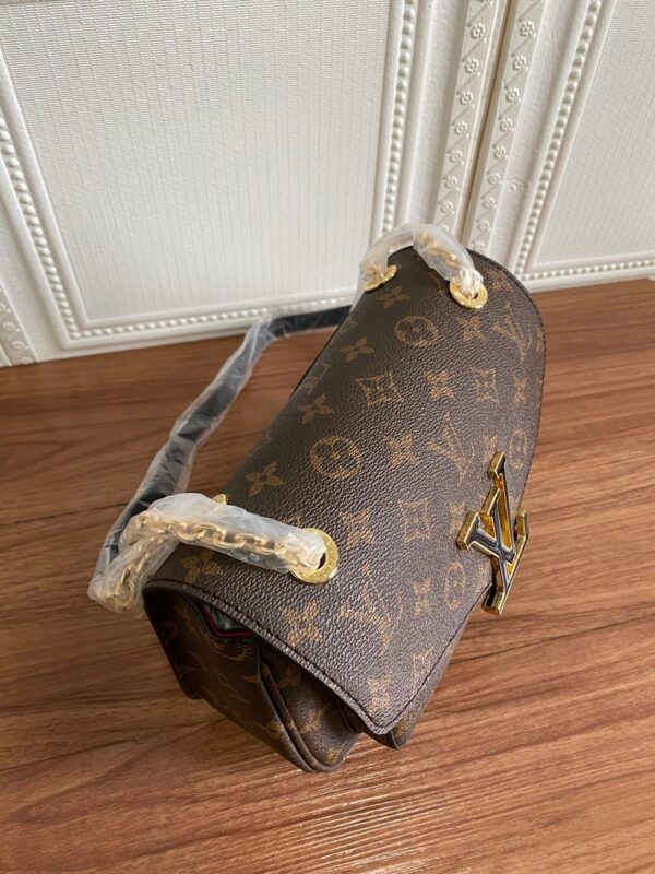 LOUIS VUITTON MONOGRAM PASSY M45592 - Image 6