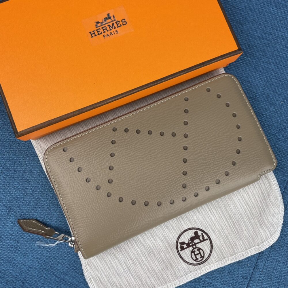 HERMES EVELYNE CHEVRE LEATHER ZIP LONG WALLET GREY 19CM - Image 2