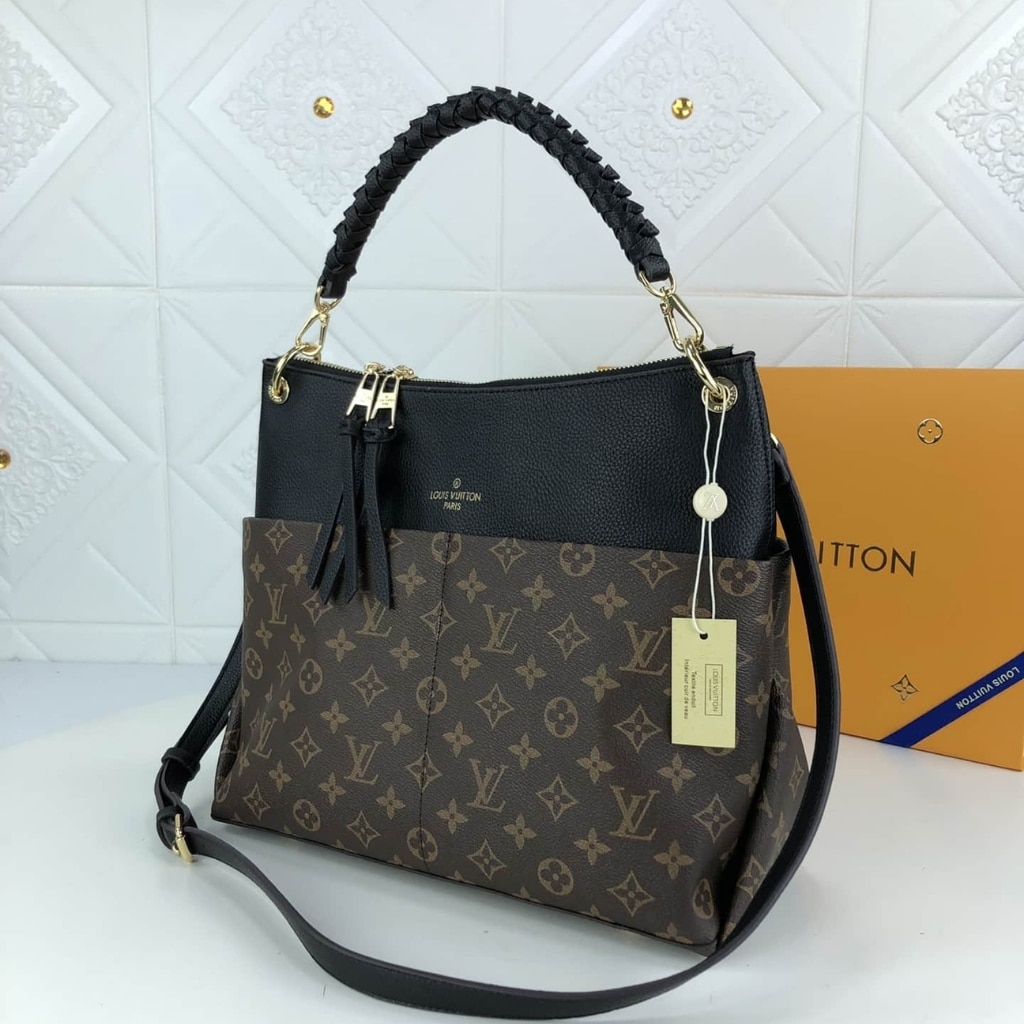 Louis Vuitton Maida Hobo Bag Monogram Canvas Black 32Cm - Image 3