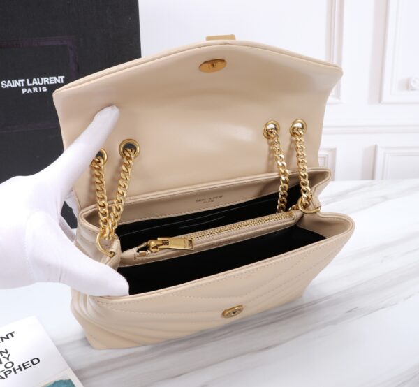 SAINT LAURENT LOULOU SMALL CHAIN BAG IN MATELASSÉ Y DARK BEIGE GOLD 25CM 494699DV7272721 - Image 8