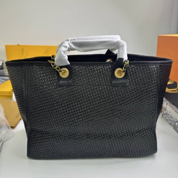 CHANEL DEAUVILLE LARGE SHOPPING TOTE 38CM - Image 4