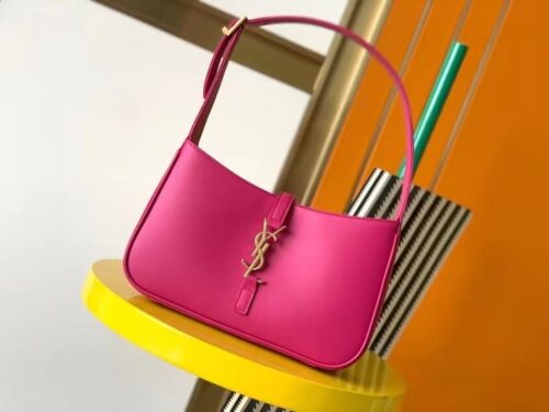 Alternative view of Saint Laurent Le 5 À 7 Hobo Bag In Smooth Leather Pink 25Cm