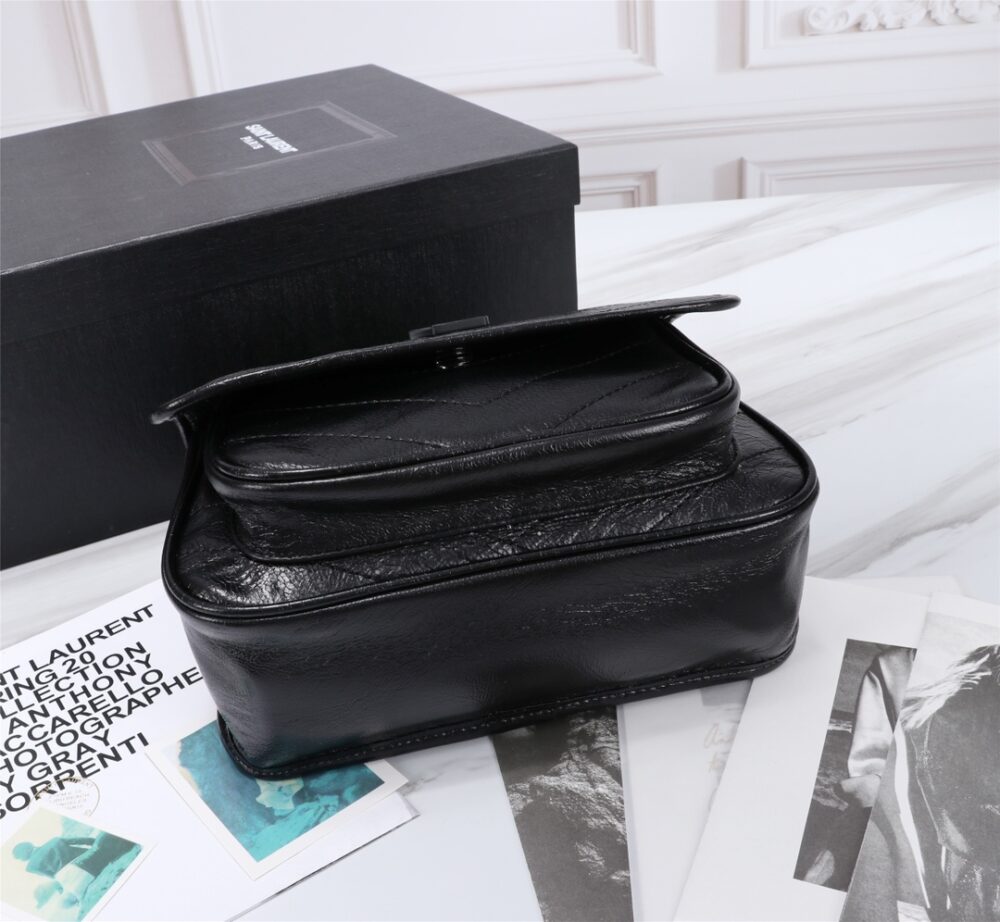 SAINT LAURENT NIKI BABY IN VINTAGE LEATHER BLACK 21CM 6331600EN041000 - Image 8