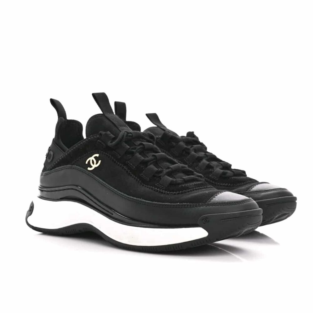 CHANEL LOGO LOW TOP TRAINER SNEAKER BLACK G35617 Y53646 94305