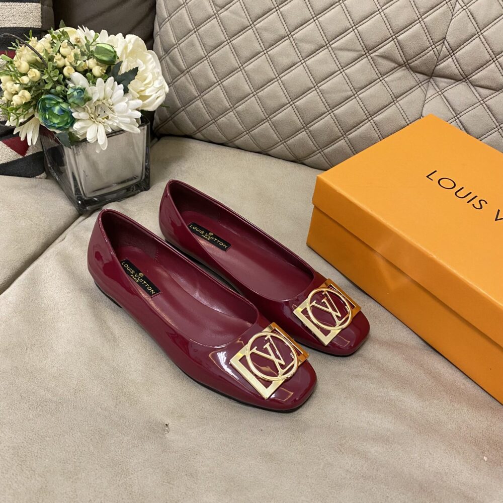 LOUIS VUITTON LV LOGO WINE RED BALLERINA - Image 4