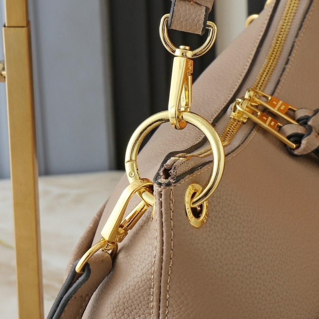 Louis Vuitton Maida Hobo Bag Tourterelle Gray 32cm M45523 - Image 8