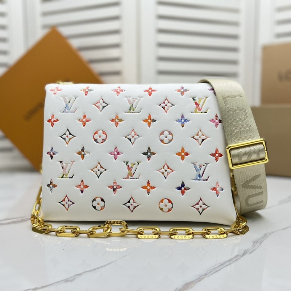 LOUIS VUITTON BOLSO COUSSIN PM WHITE 26CM M21209 - Image 2
