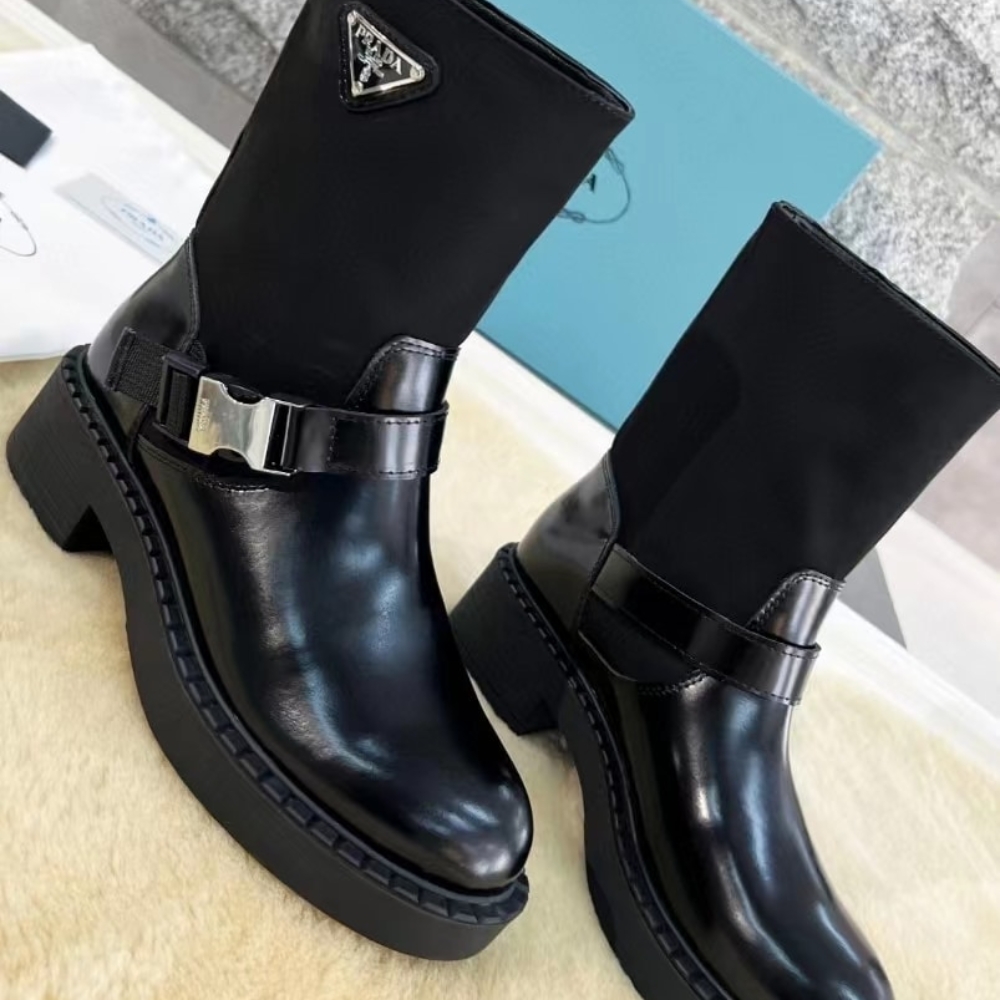 PRADA BRUSHED LEATHER AND RE NYLON BOOTS BLACK 1U682M 3LF7 F0002 F B050 - Image 2