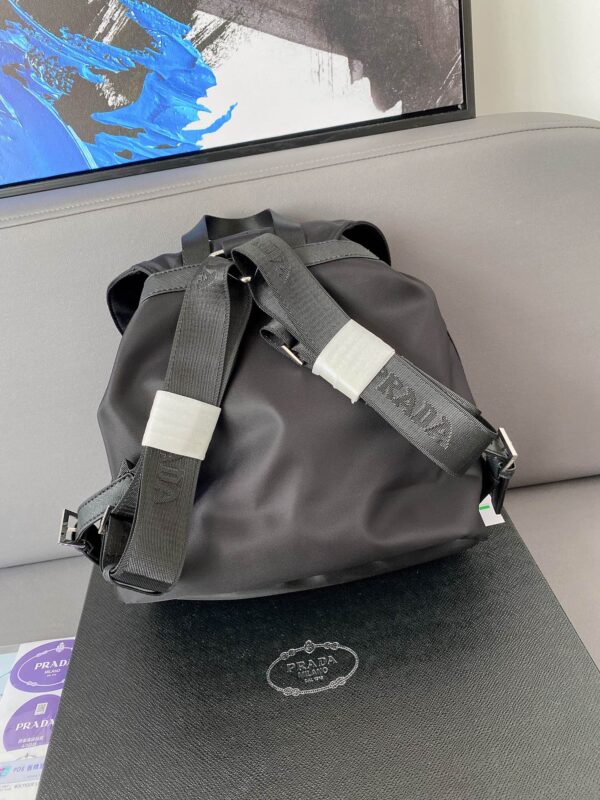 PRADA RE-NYLON MEDIUM BACKPACK BLACK 1BZ677RV44F0002VOOO - Image 3