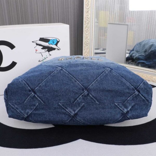 CHANEL 22 HANDBAG WASHED DENIM AS3261 B10439 NM981 - Image 5
