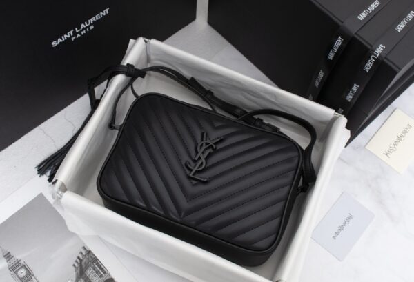 SAINT LAURENT LOU CAMERA BAG IN QUILTED BLACK NOIR LEATHER 23CM 612544DV7081000 - Image 6
