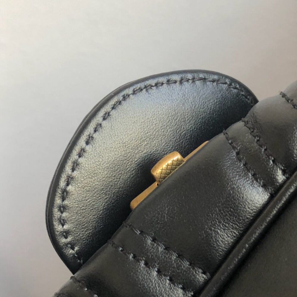 GUCCI MARMONT MEDIUM MATELASSÉ SHOULDER BAG 26CM 443496 DTDIT 1000 - Image 6