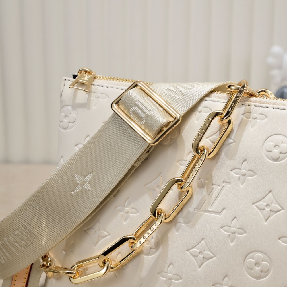 Louis Vuitton Coussin PM Cream 26Cm M57793 - Image 5