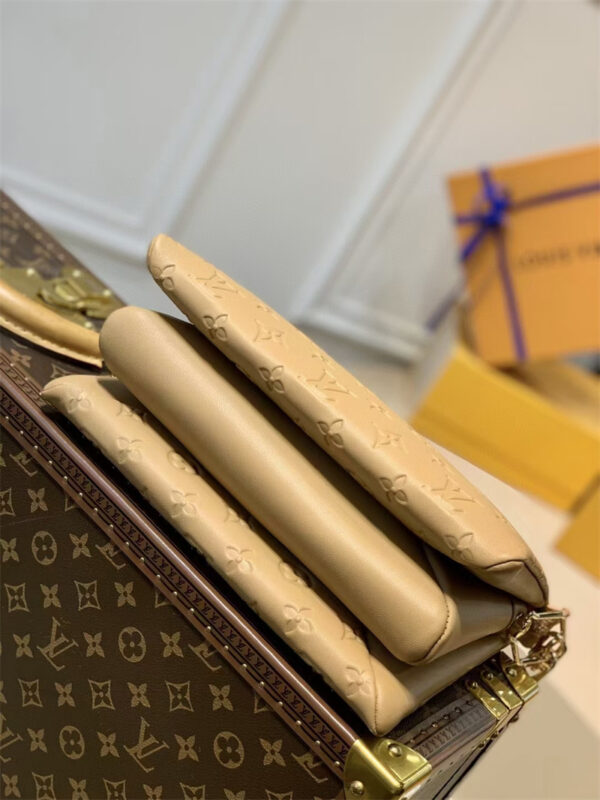 LOUIS VUITTON COUSSIN PM 26CM CAMEL M57791 - Image 4