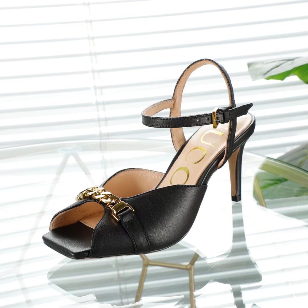 GUCCI METAL CHAIN STILETTO HEELS FLIP FLOP FISH MOUTH SANDALS BLACK - Image 5