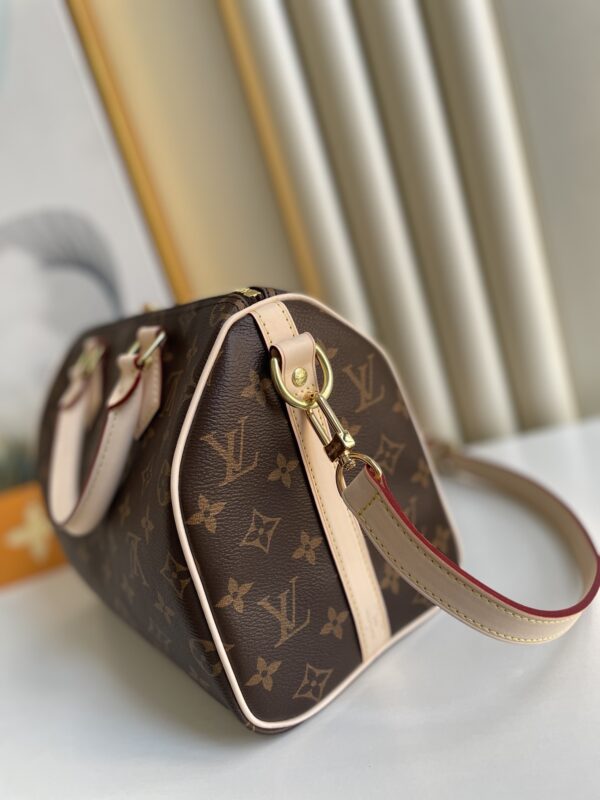 LOUIS VUITTON SPEEDY BANDOULIÈRE  25 M41113 - Image 4