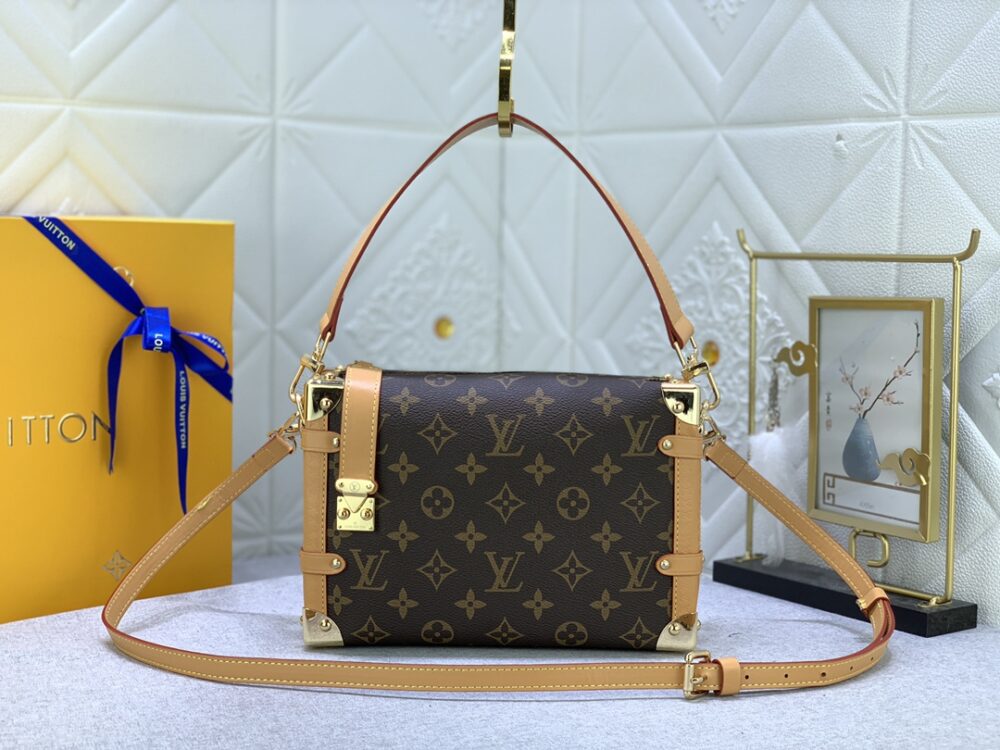 LOUIS VUITTON SIDE TRUNK MONOGRAM 21CM M46358 - Image 9