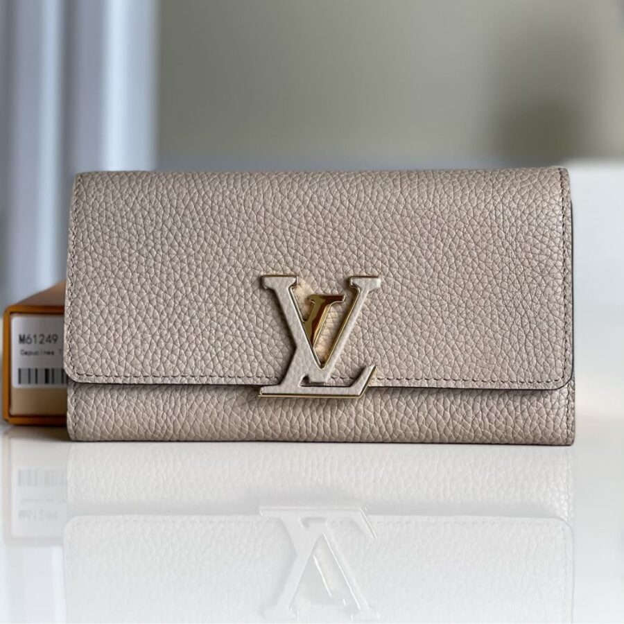 Alternative view of Louis Vuitton Capucines Wallet Galet M61248