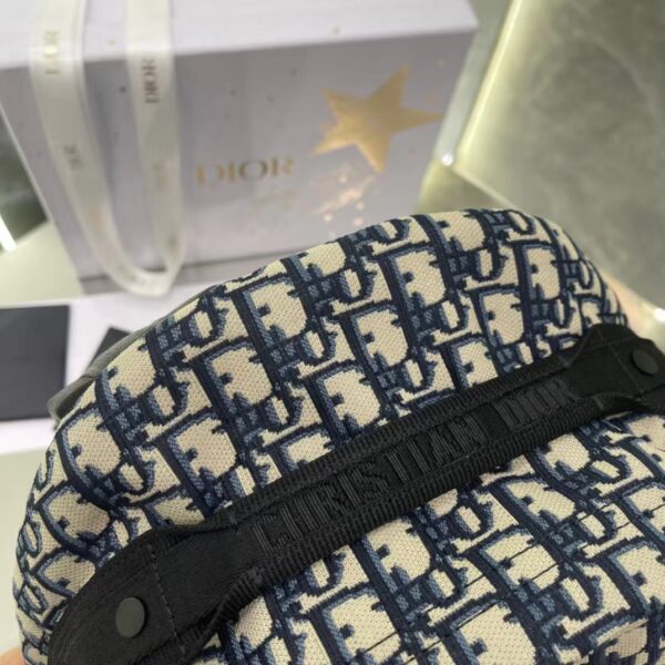 DIOR TRAVEL BACKPACK NAVY BLUE OBLIQUE JACQUARD M6104STZQ 35CM - Image 2