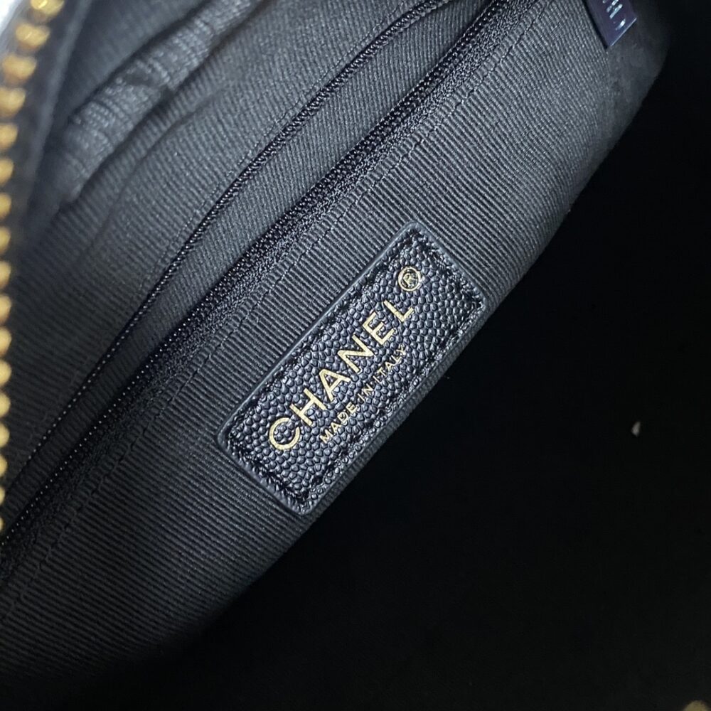 CHANEL TIMELESS CC QUILTED CAVIAR BOWLER BAG BLACK 25CM - Image 3