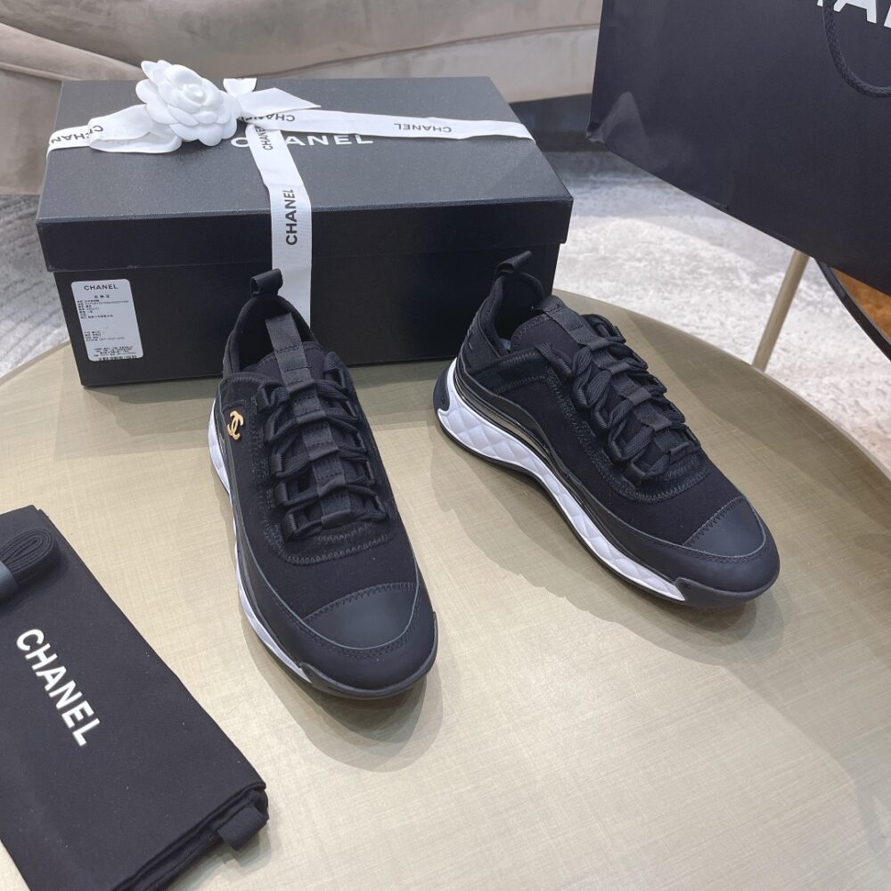 CHANEL LOGO LOW TOP TRAINER SNEAKER BLACK G35617 Y53646 94305 - Image 3