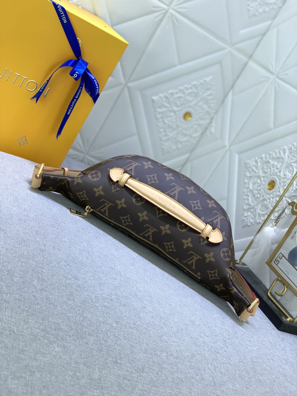 LOUIS VUITTON MONOGRAM BUMBAG BROWN 37CM M43644 - Image 5