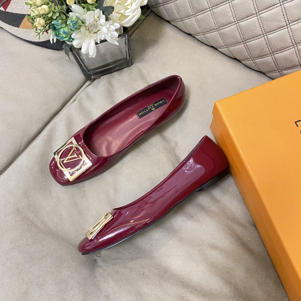 LOUIS VUITTON LV LOGO WINE RED BALLERINA - Image 5