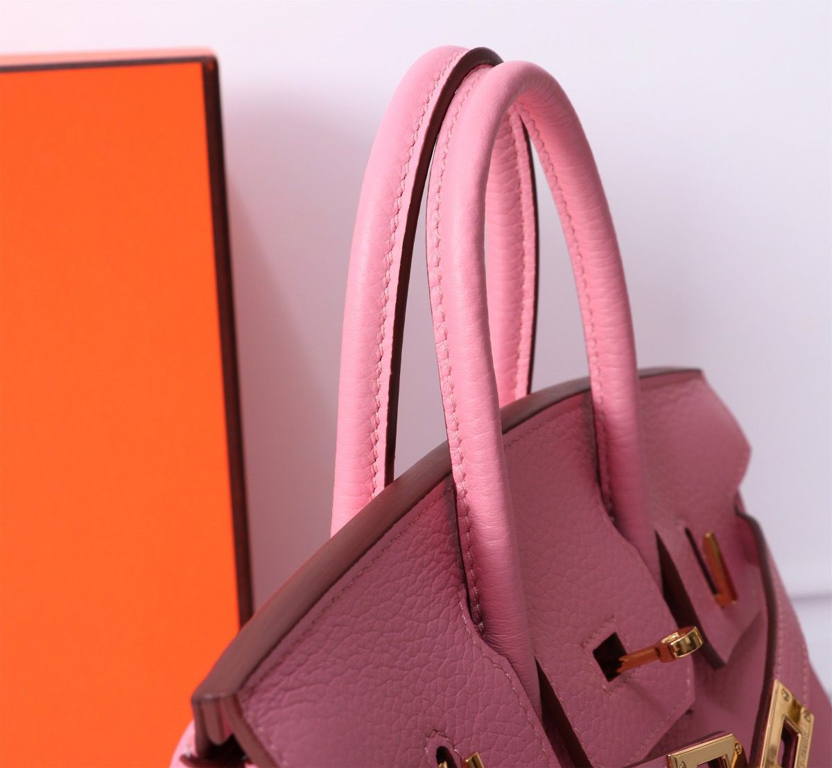 Hermes Birkin 30 Togo Leather Gold Hardware Light Pink 30Cm - Image 6