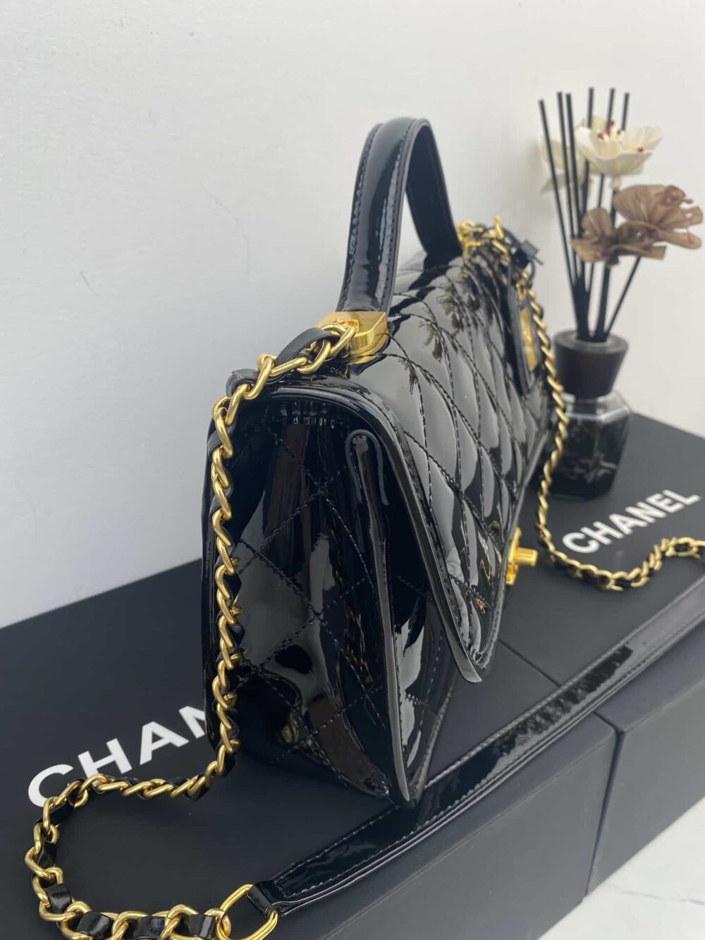 CHANEL TOP HANDLE MEDIUM FLAP LEATHER SHINY BLACK 25CM AS3653 B09576 94305 - Image 7