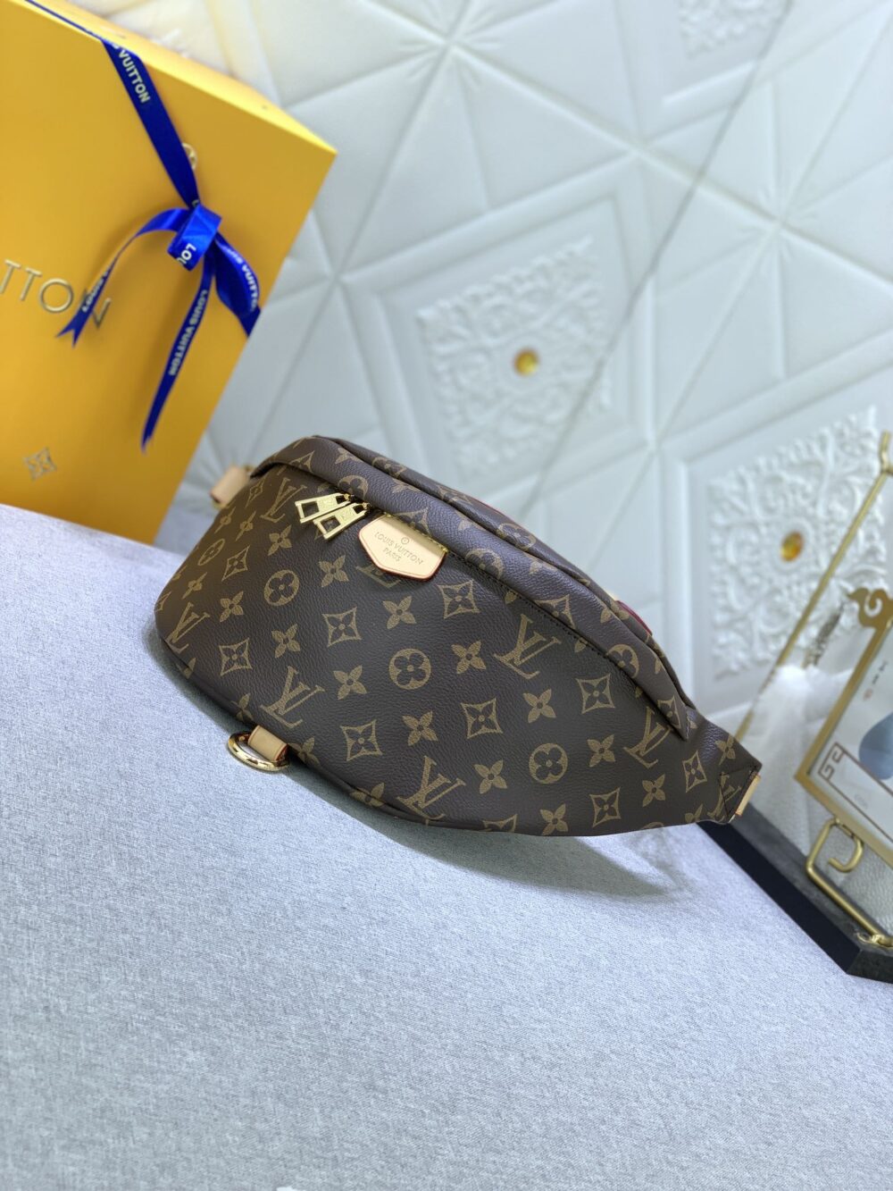 LOUIS VUITTON MONOGRAM BUMBAG BROWN 37CM M43644 - Image 9