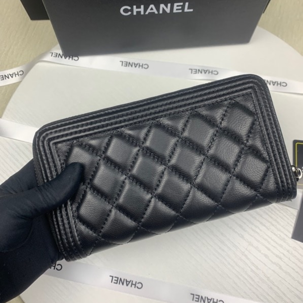 CHANEL BOY LONG ZIPPED WALLET SILVER HARDWARE BLACK 19CM - Image 3