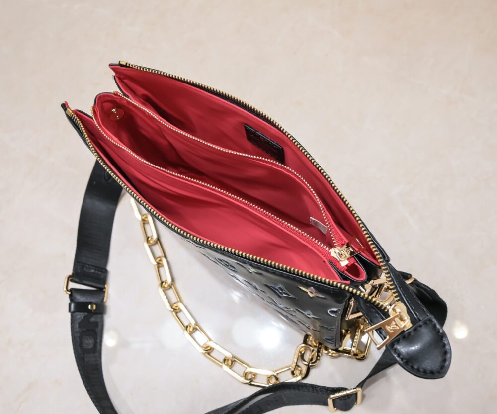 LOUIS VUITTON COUSSIN PM BLACK 26CM M21353 - Image 7