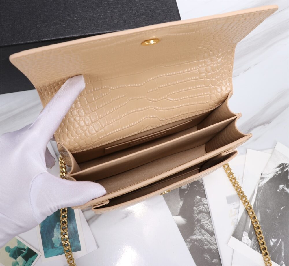 SAINT LAURENT SUNSET MEDIUM CHAIN BAG IN CROCODILE EMBOSSED SHINY APRICOT 22CM 442906DND0N9207 - Image 3