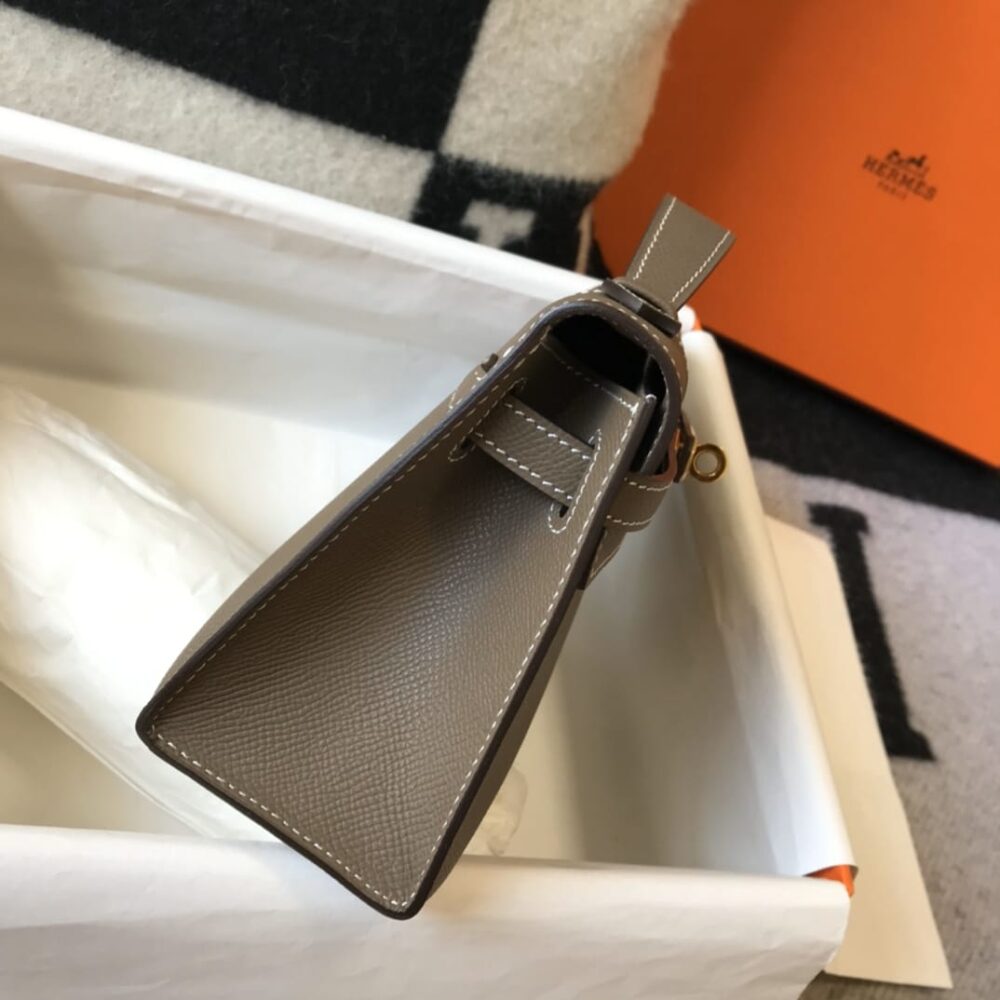 HERMES MINI KELLY POCHETTE GOLD TONED HARDWARE DARK BEIGE 22CM - Image 5