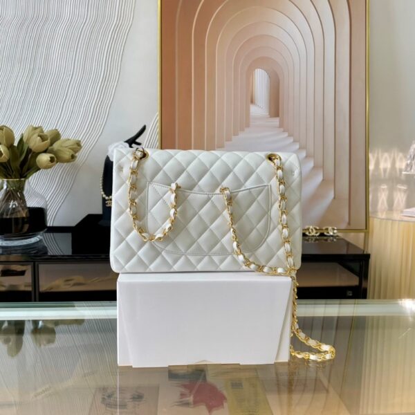 CHANEL CLASSIC MEDIUM HANDBAG WHITE 25CM A01112 - Image 2