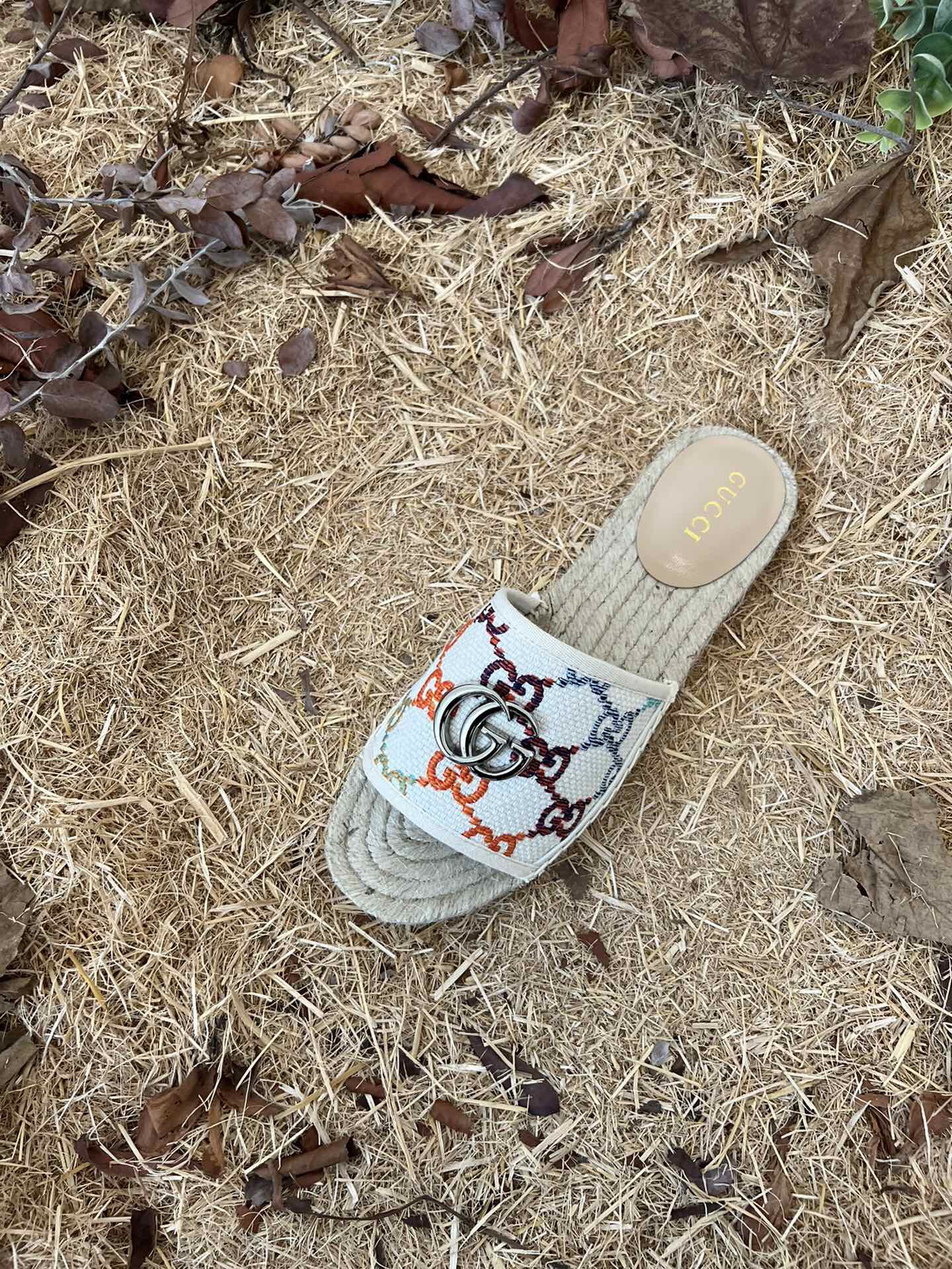 Gucci Women's GG Multicolor Slip On Espadrille Slide Sandals 678037 UFT70 8470 - Image 9