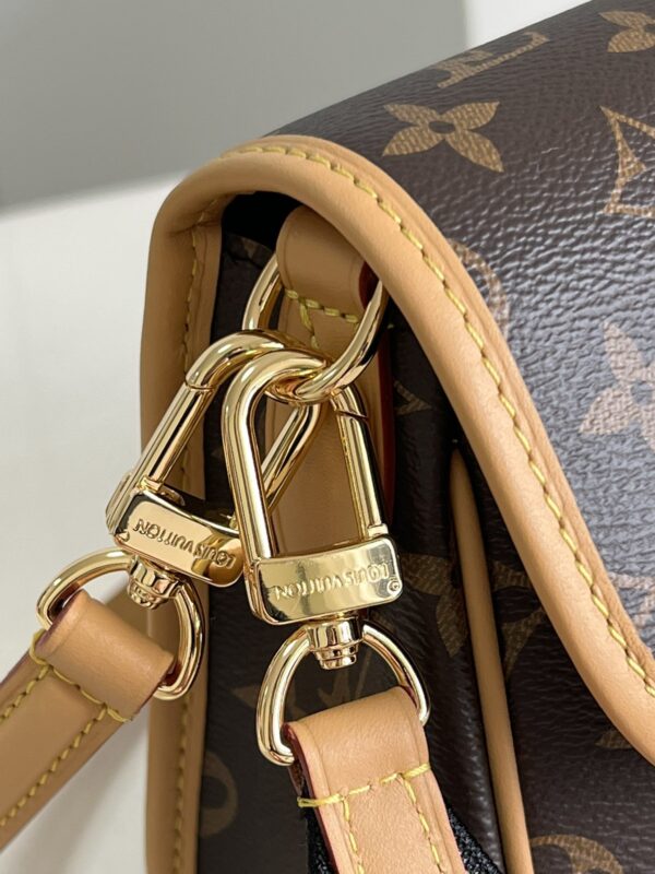 LOUIS VUITTON DIANE BLACK M45985 - Image 7