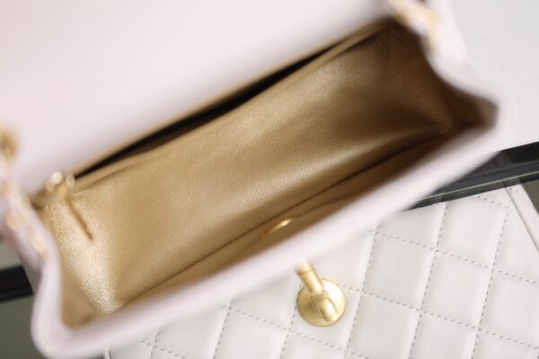 CHANEL QUILTED MINI FLAP BAG CREAM 18CM - Image 7
