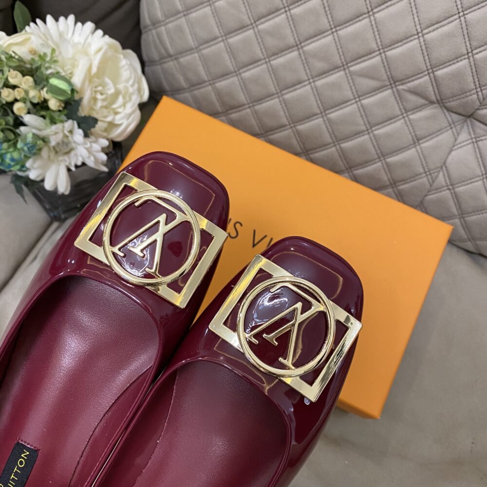 LOUIS VUITTON LV LOGO WINE RED BALLERINA - Image 3