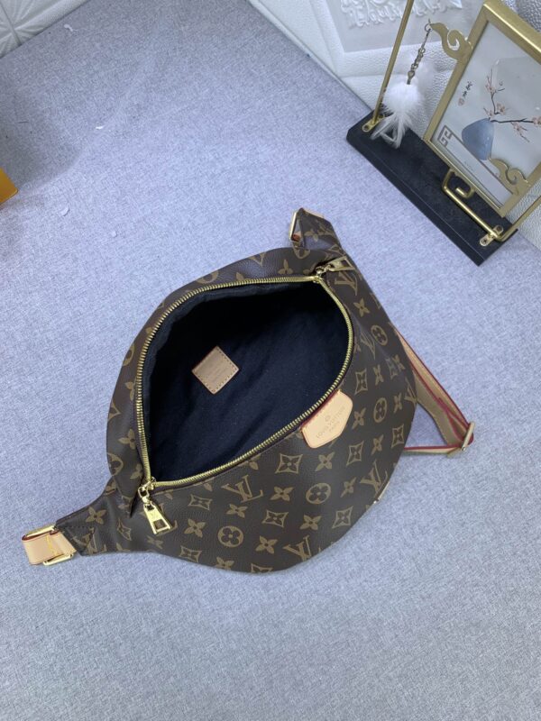 LOUIS VUITTON MONOGRAM BUMBAG BROWN M43644 - Image 4