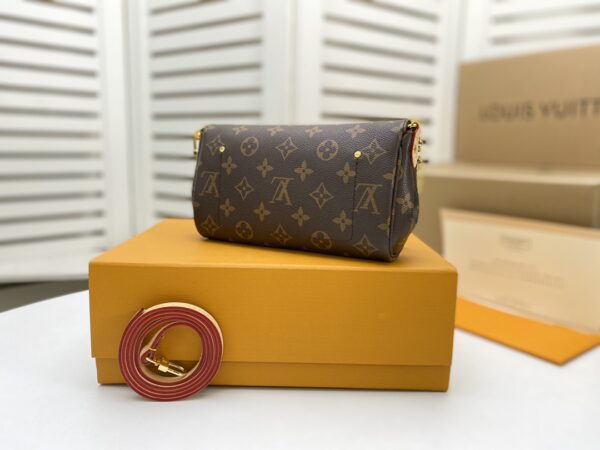 LOUIS VUITTON WOMEN'S FAVORITE MM MONOGRAM 28CM M40718 - Image 8