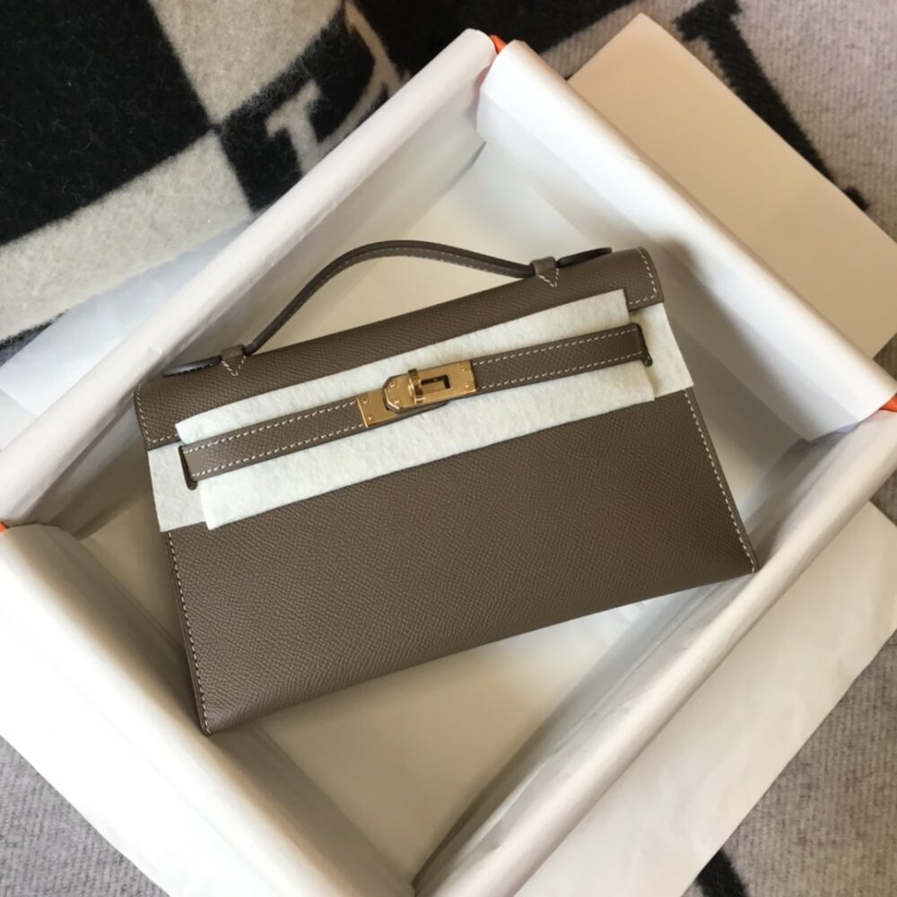 HERMES MINI KELLY POCHETTE GOLD TONED HARDWARE DARK BEIGE 22CM - Image 2