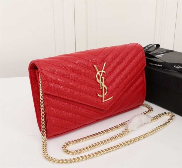 SAINT LAURENT CASSANDRE MATELASSÉ ENVELOPE CHAIN WALLET IN GRAIN DE POUDRE EMBOSSED LEATHER OPYUM RED 695108BOW016008 - Image 5