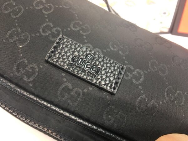 GUCCI FANNY PACK BELT BAG MONOGRAM GG BLACK 27CM - Image 3