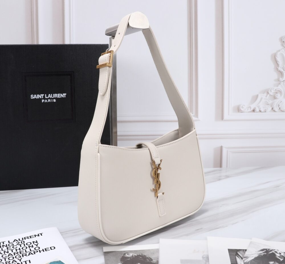 SAINT LAURENT LE 5 À 7 HOBO BAG IN SMOOTH LEATHER WHITE 23CM 6572282R20W9207 - Image 3